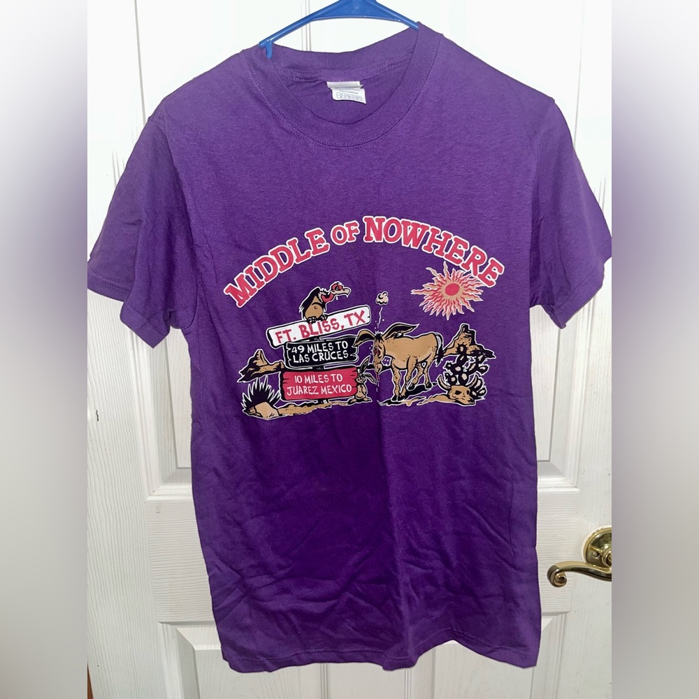 Men’s size small Middle of Nowhere Fort Bliss, TX t-shirt